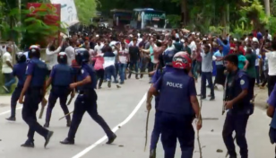 BNP activists, police clash in Pirojpur