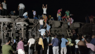 At least 50 killed in India train accident