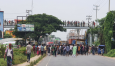 AL infighting disrupts traffic on Dhaka-Ctg Highway, 30 hurt