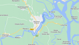 One missing as bulkhead sinks in Barishal