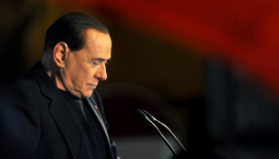 Scandal-scarred ex-Italian leader Berlusconi dies at 86