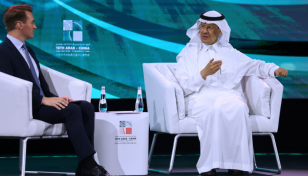 Saudi announces investment deals at Arab-China summit