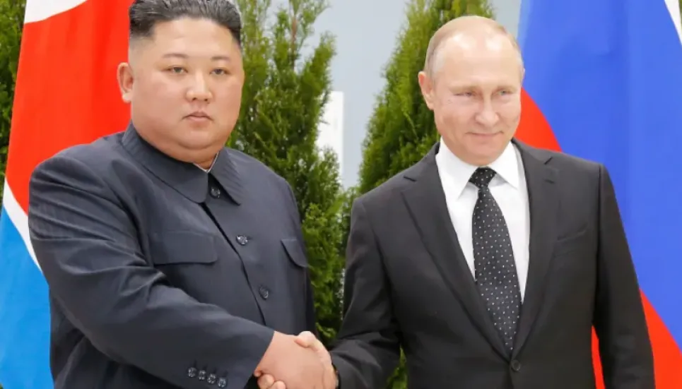 Kim offers full support to Putin on Russia Day