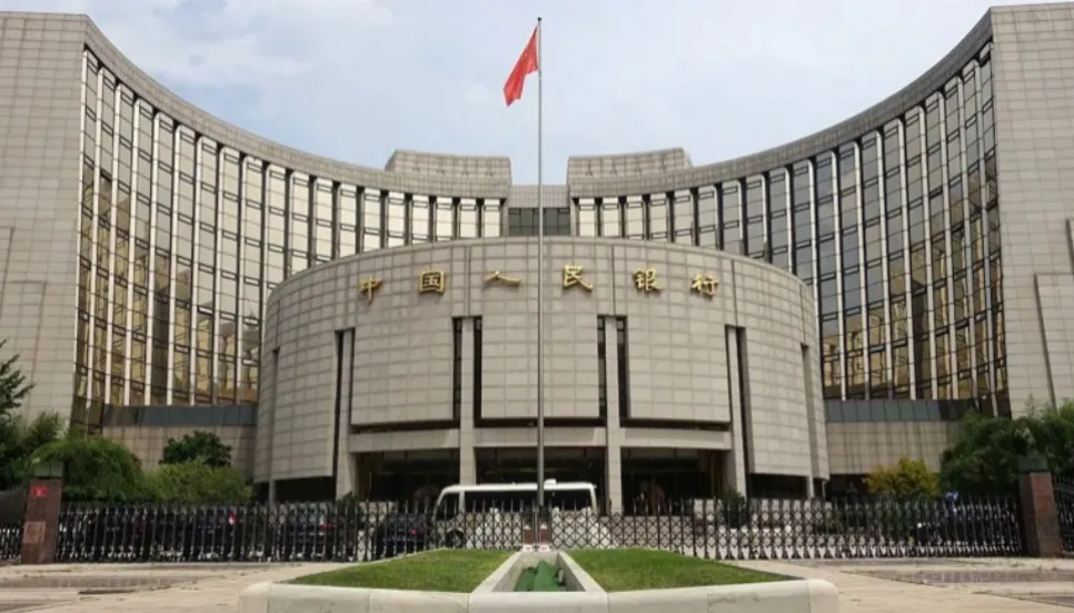 China cuts short-term interest rate to kickstart economy