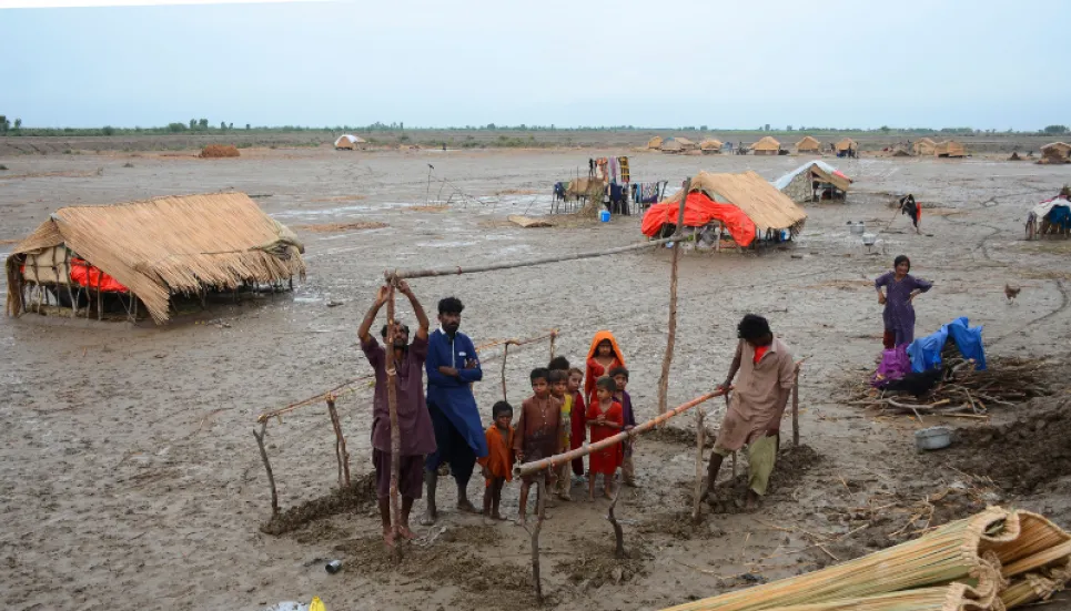 Cyclone Biparjoy weakens as it churns toward Pakistan