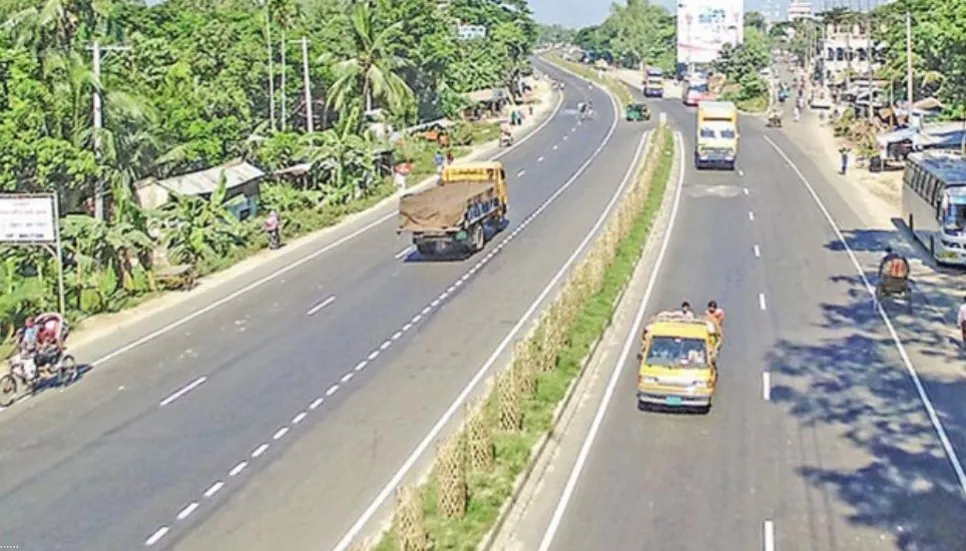 Dhaka-Ctg Highway renovation work to remain suspended for Eid