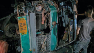 12 killed as buses collide head-on in India