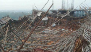 10 injured as under-construction building rooftop collapses in Savar