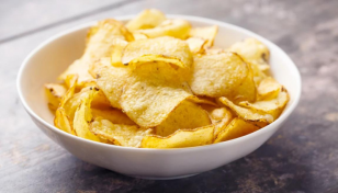 Tips to make healthy potato chips at home