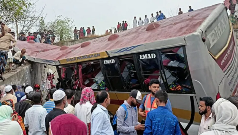 19 killed as bus falls into ditch in Madaripur