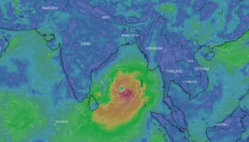 Maritime ports asked to hoist distant warning signal 2