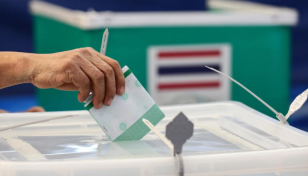 Thai polls close with army-backed PM tipped for defeat