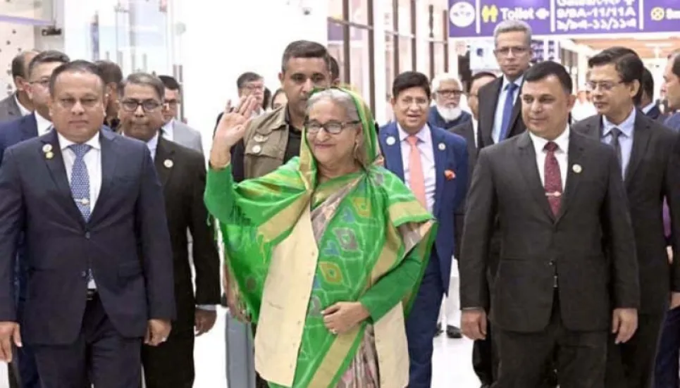 PM returns home from Qatar