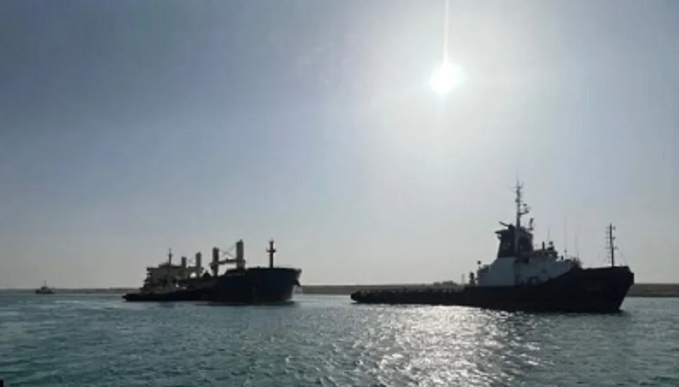 Ship runs aground in Suez Canal, later refloated