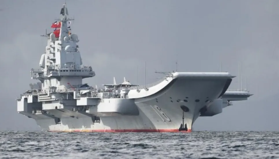Chinese aircraft carrier passes through Taiwan Strait