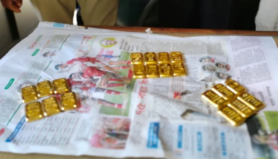 3 held with gold bars worth Tk1.74cr in Benapole