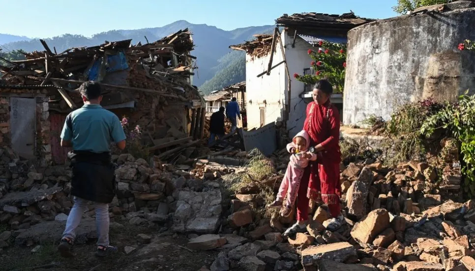 At Least 157 Dead In Nepal Earthquake The Business Post