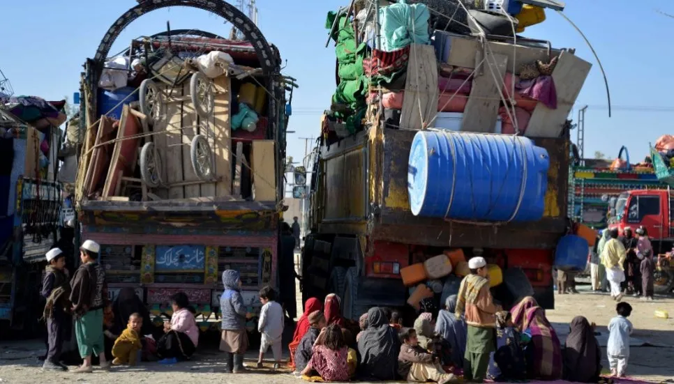 Afghan border trade resumes after Pakistan suspends new visa rule