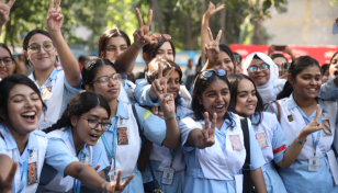 Girls outshine boys in pass rate, GPA-5