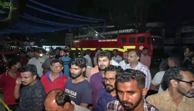 4 Dead Dozens Injured In India Stampede The Business Post   South India Stampede 