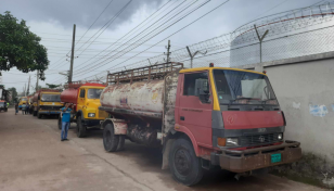 Khulna fuel traders, workers called off indefinite strike