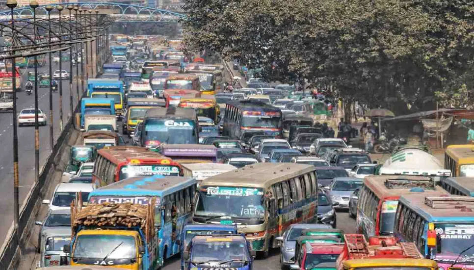 Buses, goods laden vehicles to ply during blockade