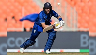 England 282-9 as New Zealand apply brakes in World Cup