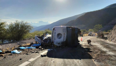 At least 18 migrants killed in Mexico bus crash