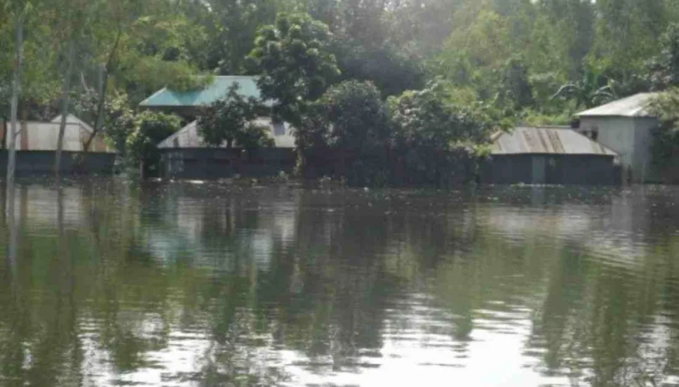 Fear of flood looms over Sirajganj