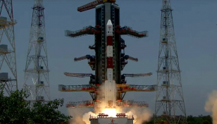 Indian spacecraft heads towards centre of solar system