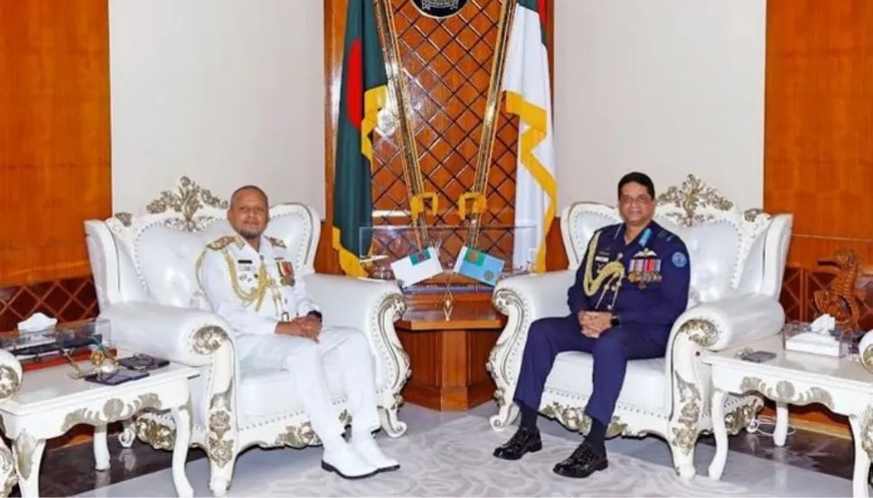 Air chief calls on Naval chief