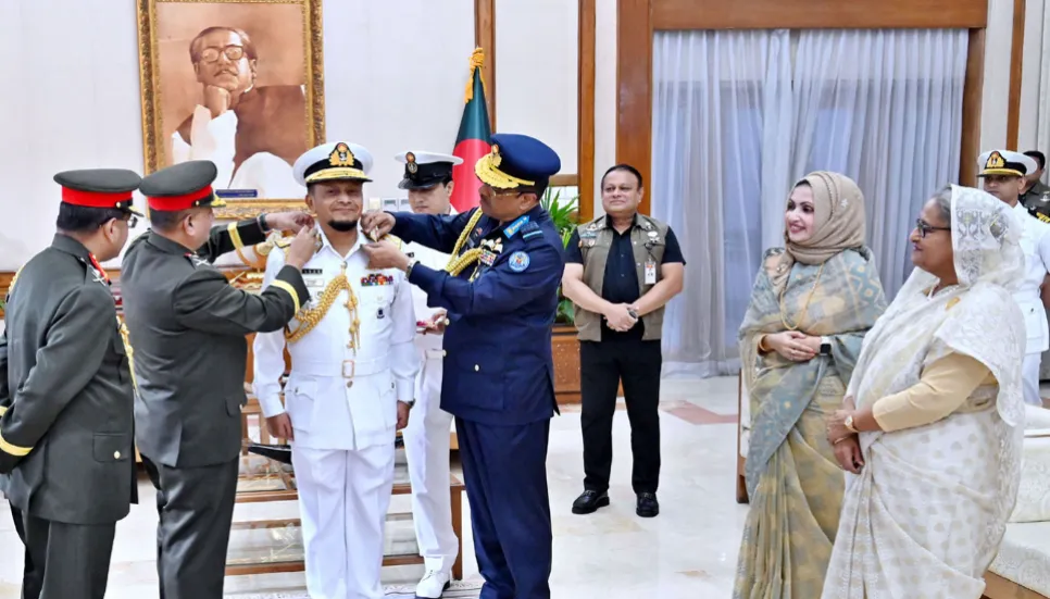 Navy Chief M Nazmul Hassan promoted to Admiral