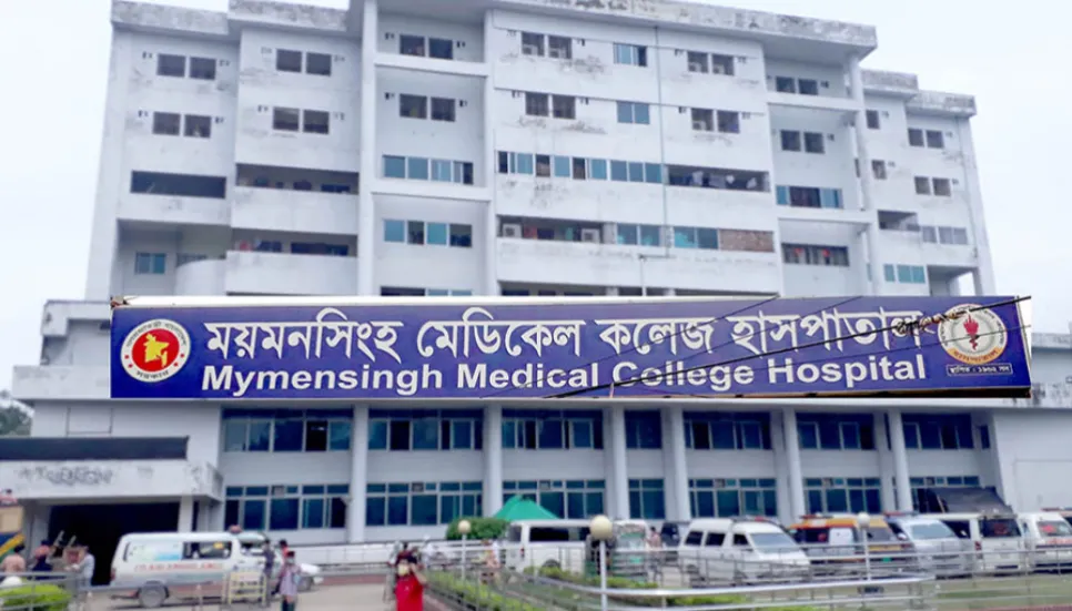 Mymensingh medical interns call off work abstention