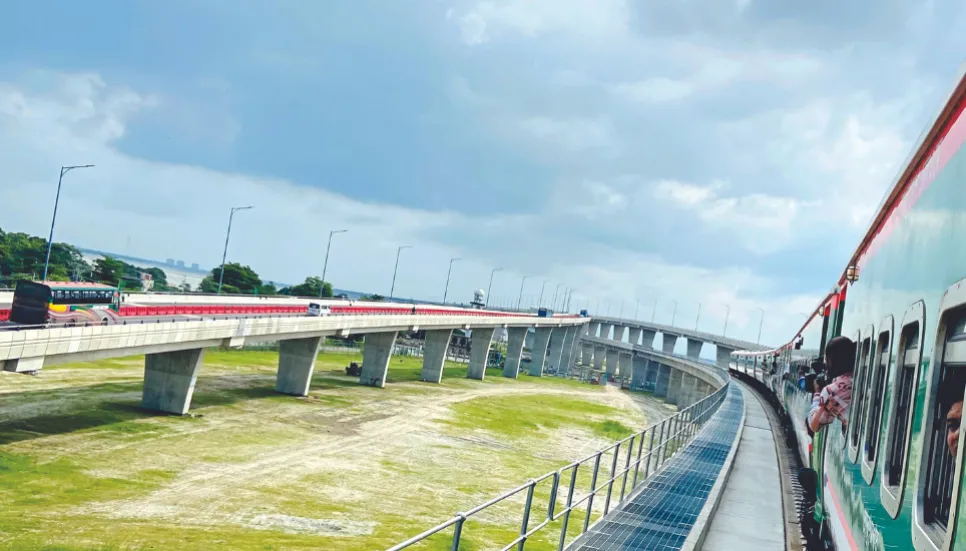 BR trials full-fledged train on Dhaka-Bhanga section