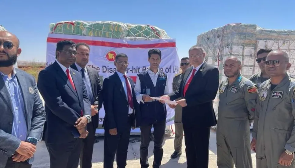 Bangladesh hands over humanitarian aid to flood-affected Libya