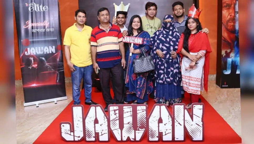 Robi organises special Screening of 'Jawan' for premium customers