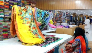 Eid shopping picks up steam in Rajshahi