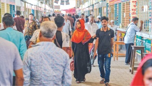 Dhaka streets thinning out as people flock home