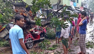 Nor’wester leaves 4 lakh people in Bagerhat without power