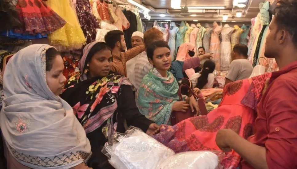 Chattogram markets bustling with Eid shoppers