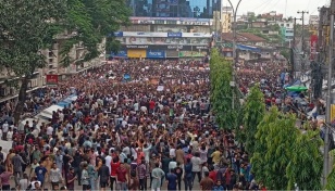 Protesters flood New Market intersection in Ctg