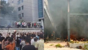 AL Dhanmondi, Dhaka district offices torched