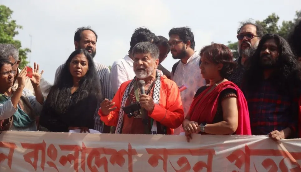 Artists gather in solidarity at Shaheed Minar