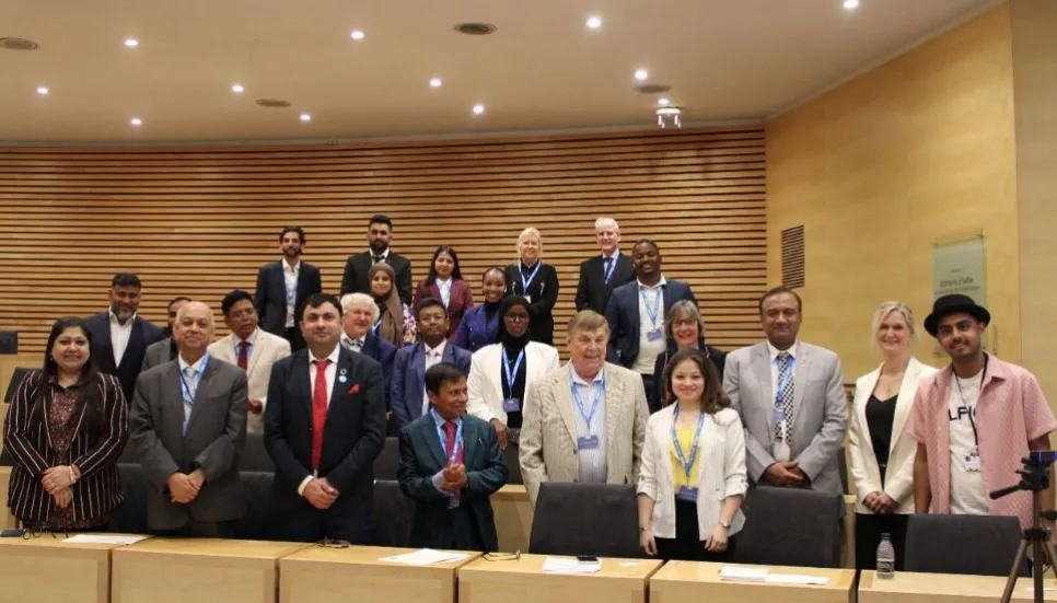 Int’l Conference ends at Oxford University