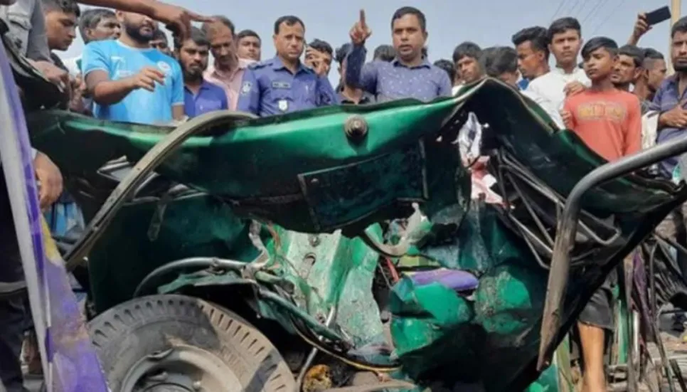 7 killed in Mymensingh road crash