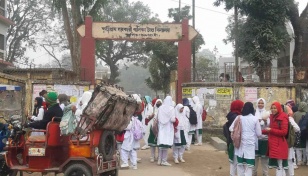 Schools closed in 3 districts as mercury drops below 10°C