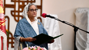 'Bangladesh will be able to balance between superpowers'