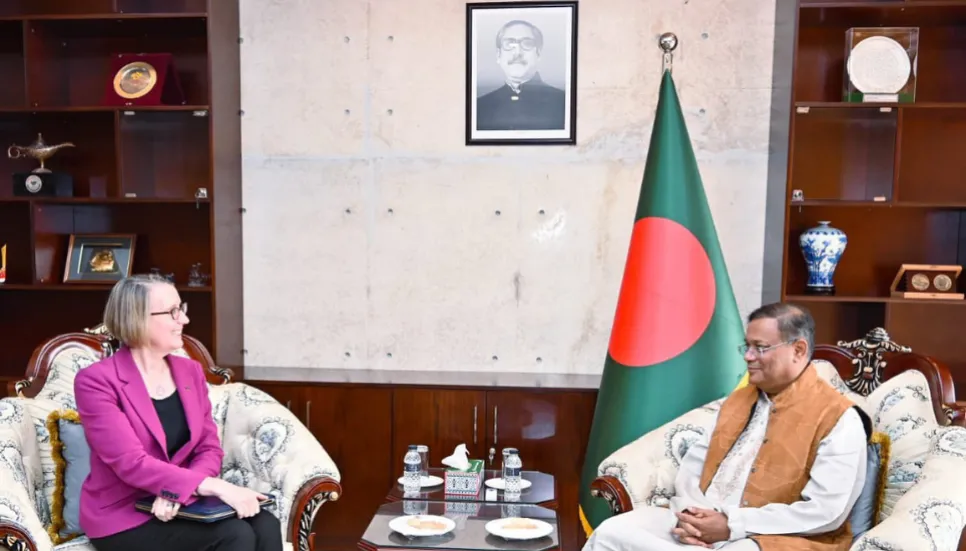 UK to strengthen ties with Bangladesh on trade, security