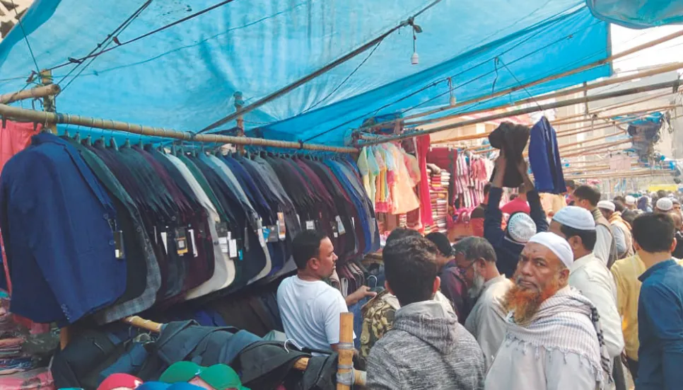 Winter heats up Dhaka's warm clothes markets