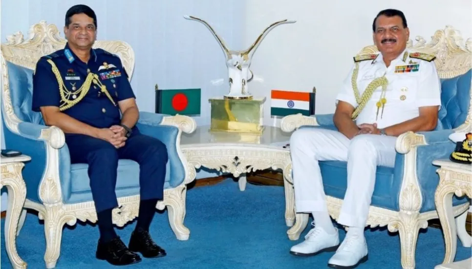 Indian Navy chief calls on BAF chief